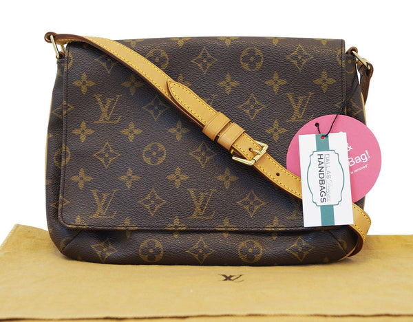 Authentic Louis Vuitton Monogram Musette Tango Shoulder Bag E2690