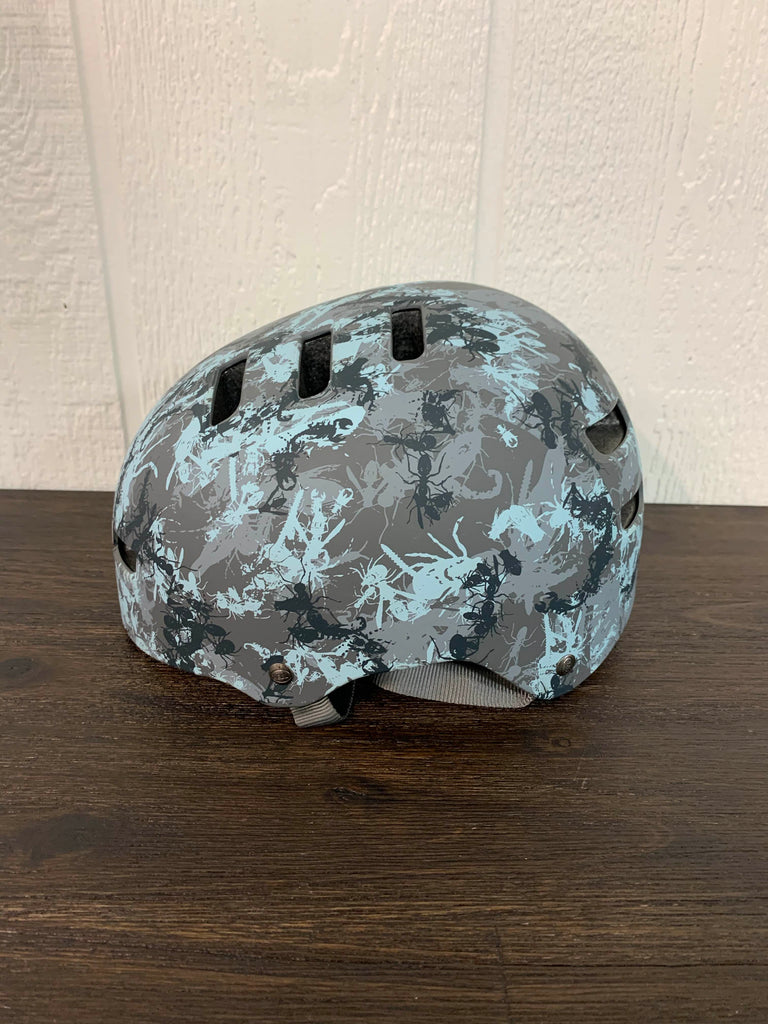 bell axle child bike helmet