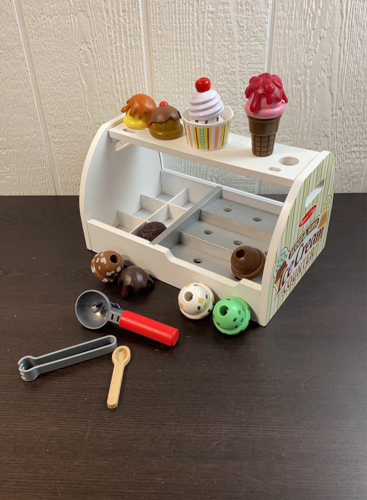 Melissa And Doug Wooden Scoop And Serve Ice Cream Counter