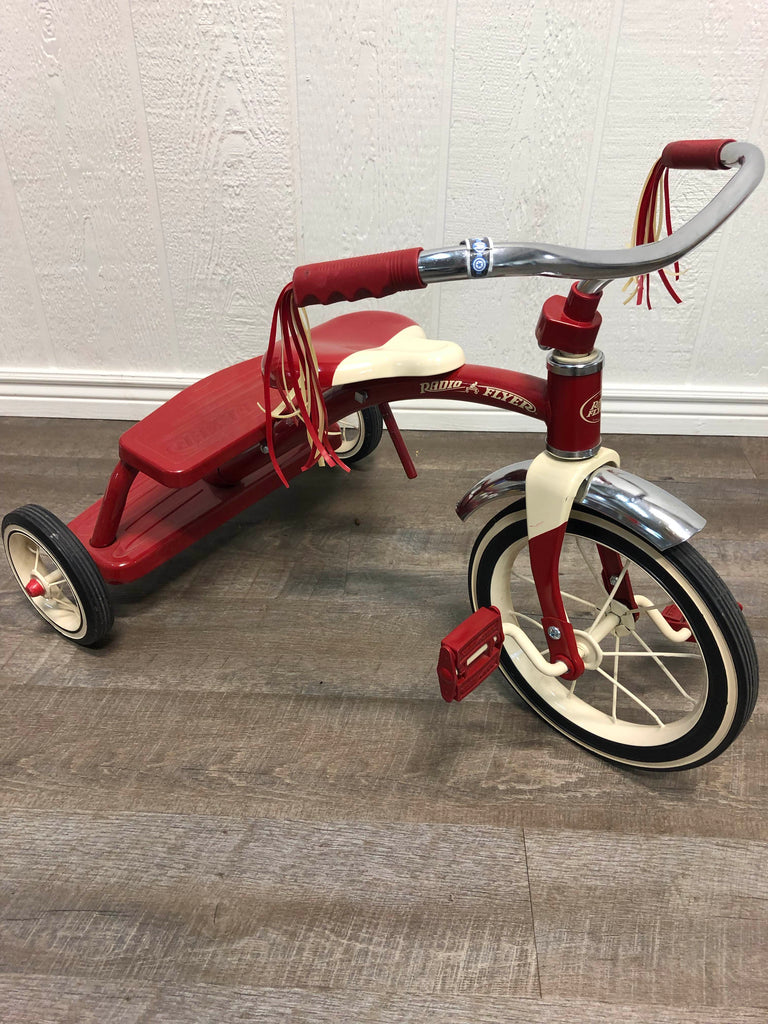 radio flyer classic cruiser tricycle