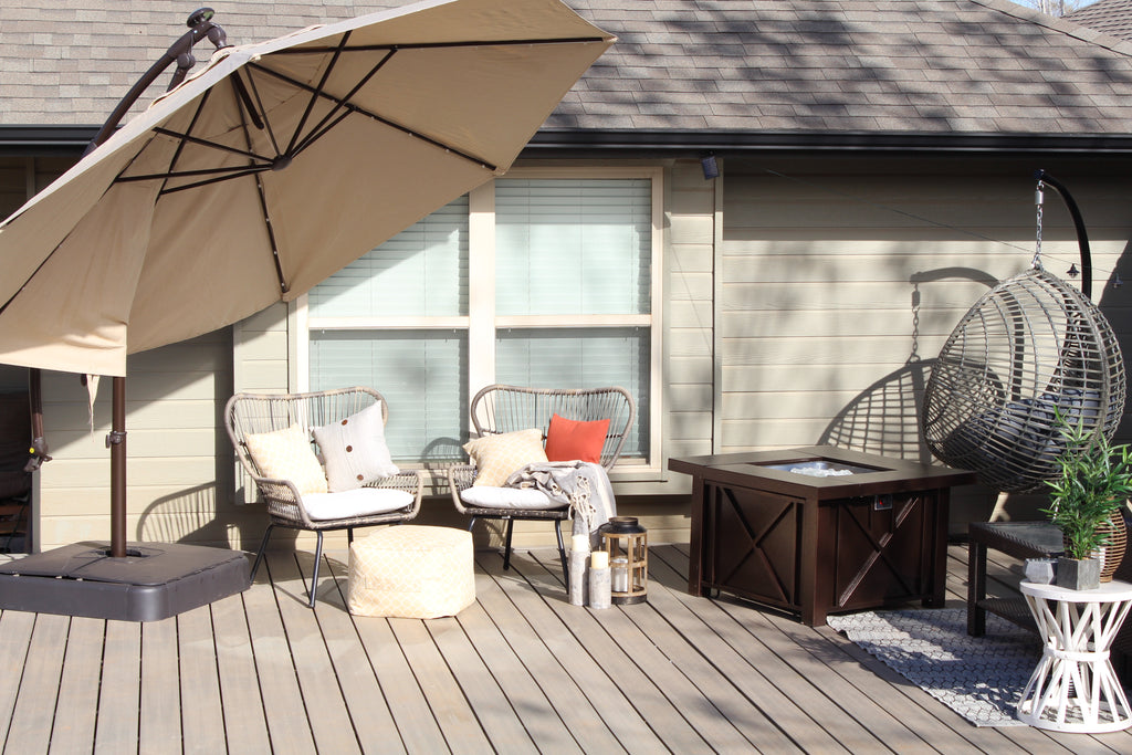 DIY Floating Deck featuring a Chevron Privacy wall and NewTechWood Composite decking for the backyard