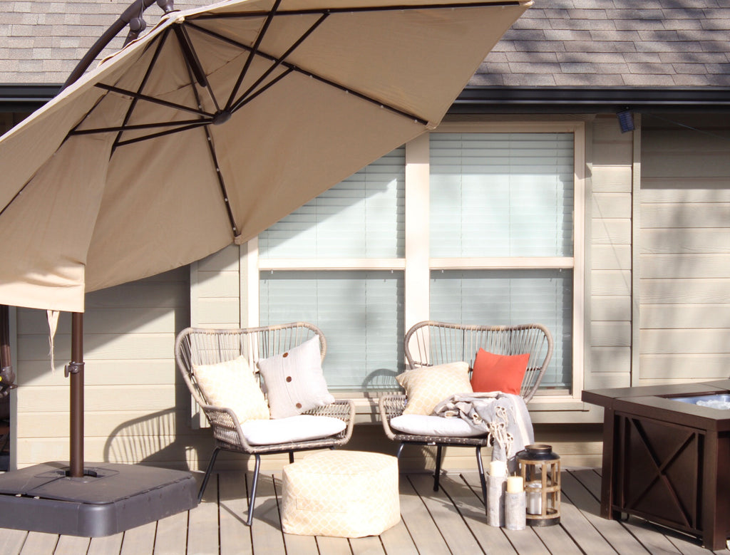 Diy floating Deck featuring a Chevron Privacy wall and NewTechWood Composite decking for the backyard