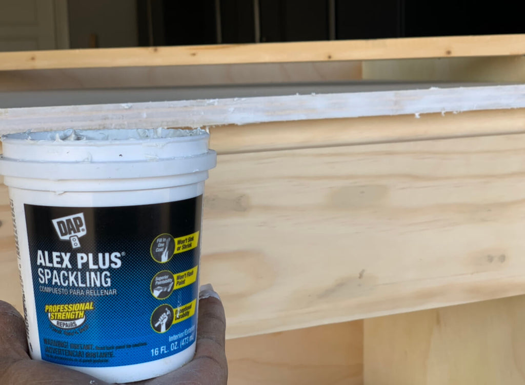 Dap caulking to fill plywood edges