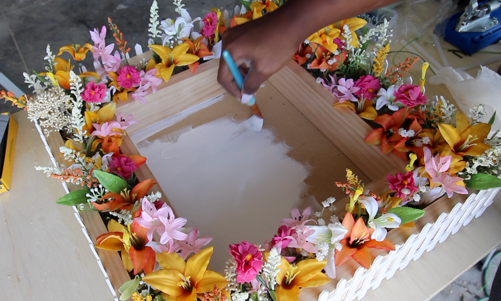 DIY Serving Tray for Easter, Summer or Spring