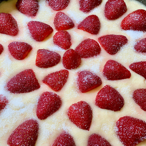 unbaked strawberry buttermilk cake