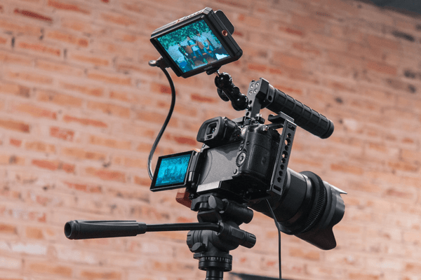 Best Teleprompter Apps for iOS and Android  