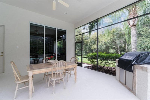 Outdoor kitchen built in lanai