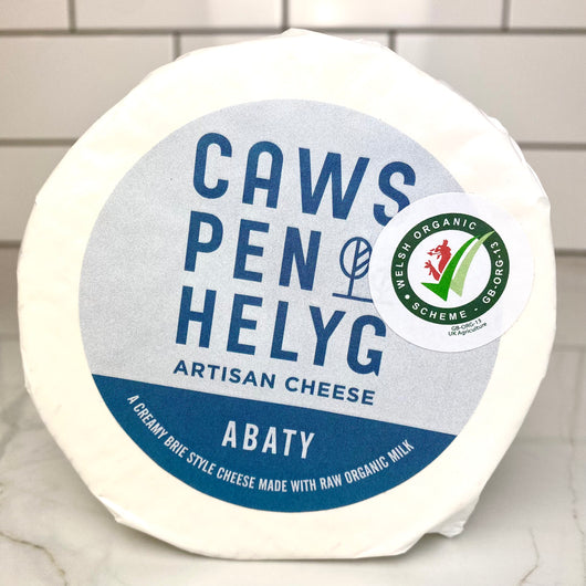 Pen Helyg Abaty Organic Raw Welsh Cheese