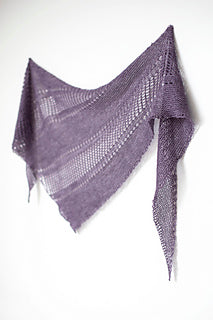 Ardent knitted shawl pattern by Ravelry designer Janina Kallio of Woolenberry