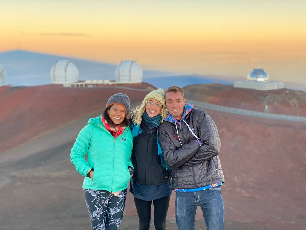 Connor Varney Maddy Hoffmann Tina Henline on Mauna kea