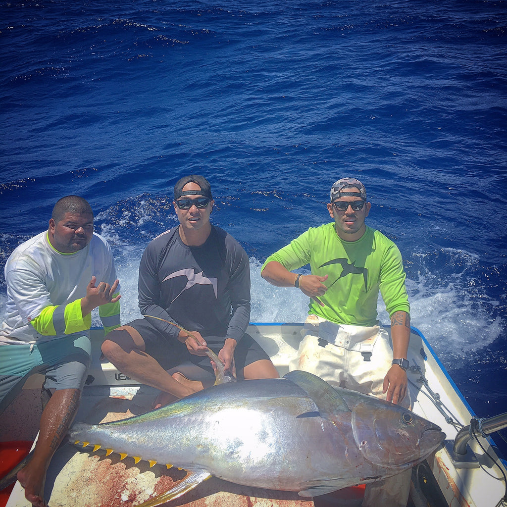 Justin Lee 200lb Yellowfin Tuna/Ahi Sundot Marine flags ohana
