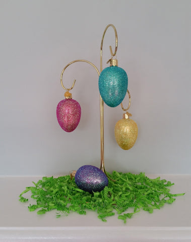 Egg Ornament Mantle Display Old World Christmas on its-ornamental.com