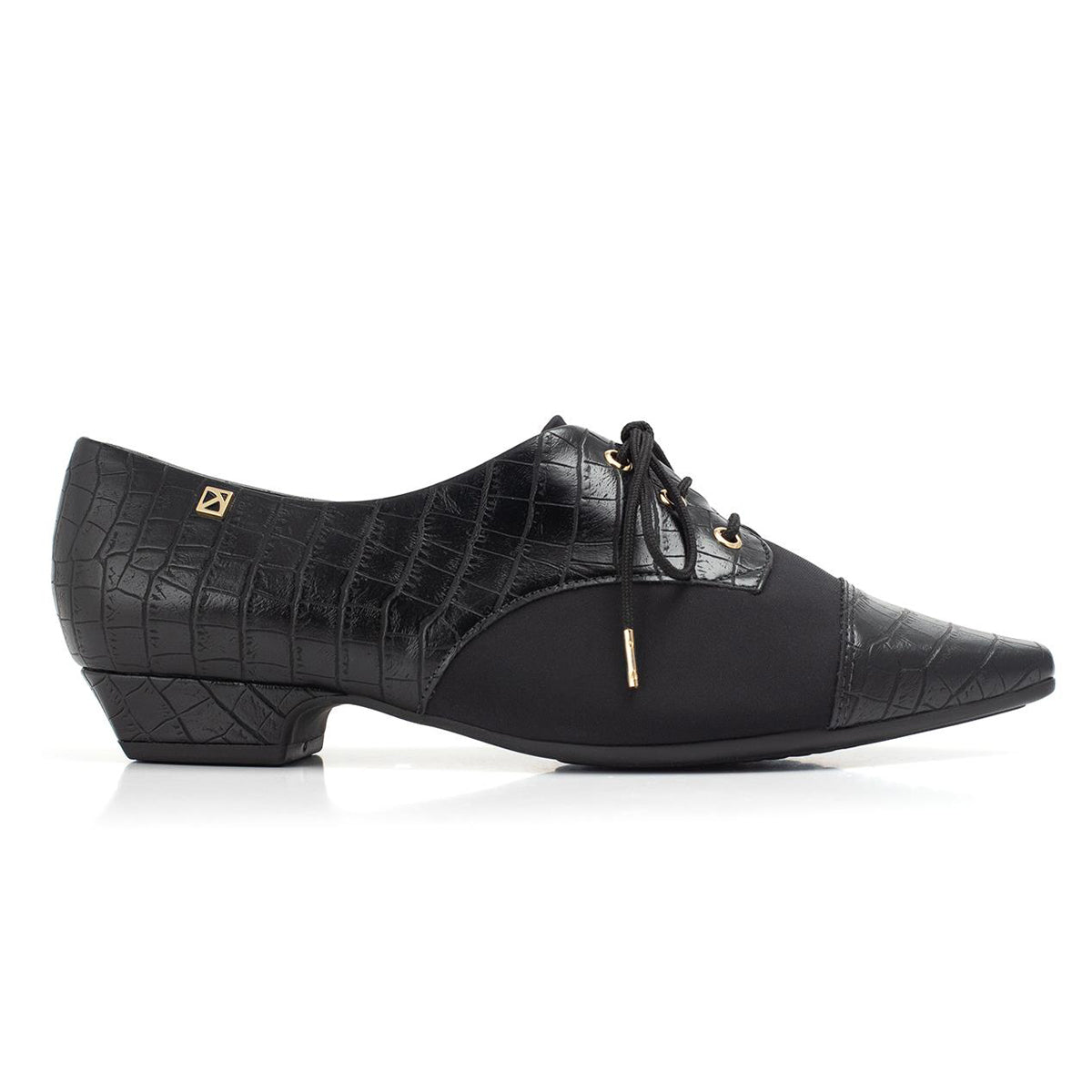 Black Lace-Up Flats for Women (278.019 