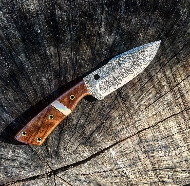 small hunting knife