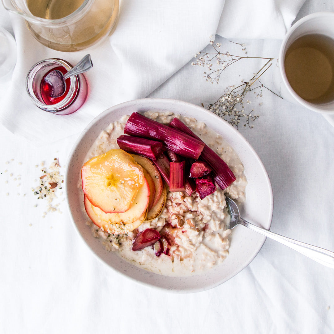 hemp oat rhubarb apple porridge recipe