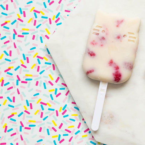 Raspberry & yoghurt icy pole