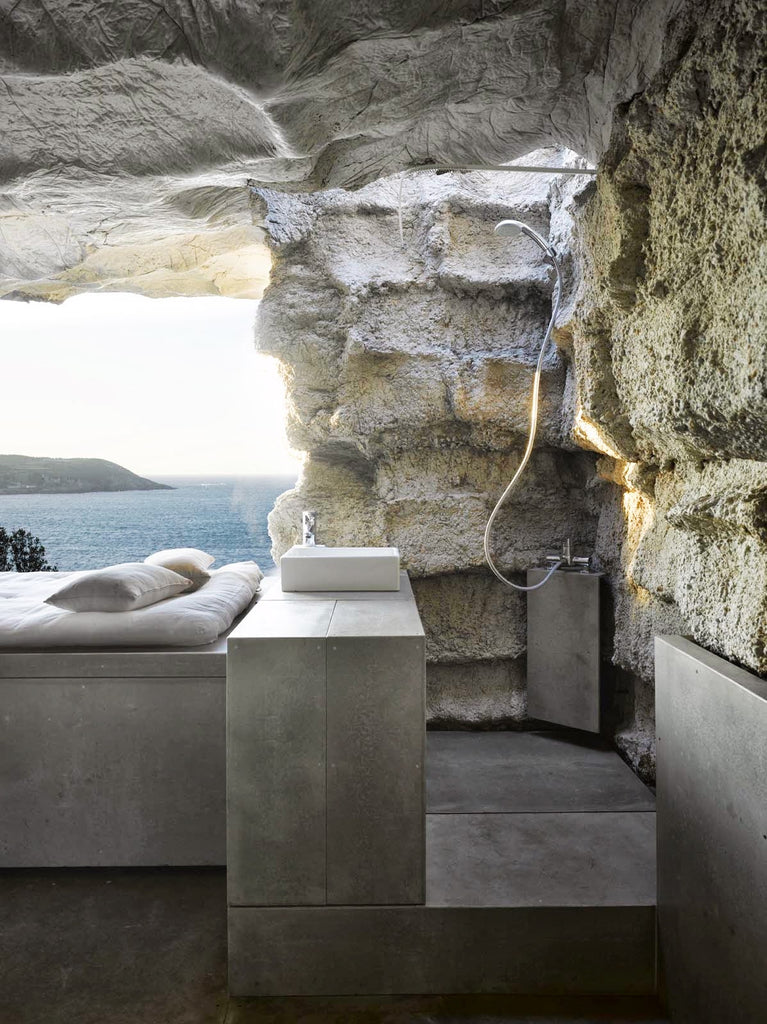 The “Truffle”—A Tiny House on the Coastline of Spain Built Using Concrete, Hay, & a Cow