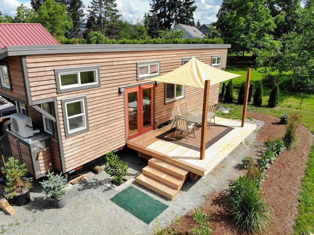 Bright Tiny House Overlooking Pasture for rent on Airbnb in Sumner, Washington