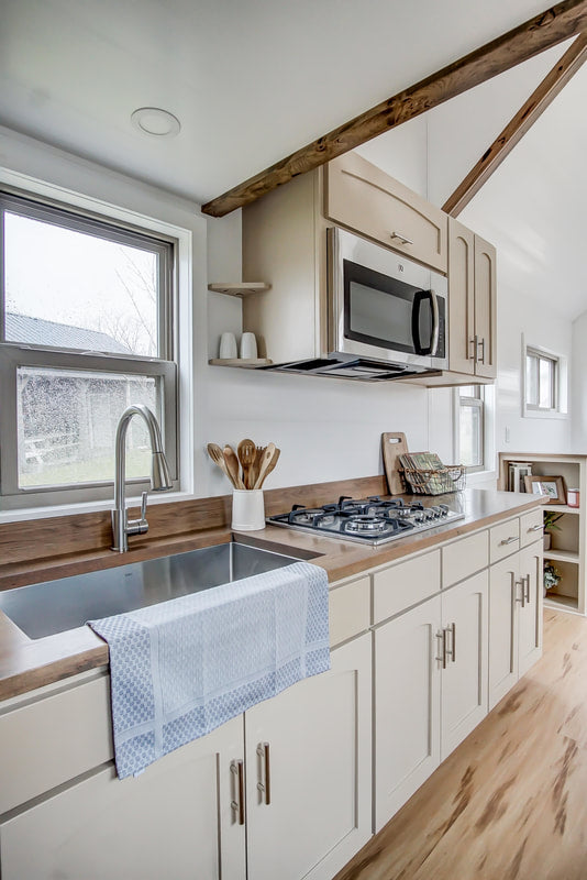 The 24’ “Pearl” Tiny House on Wheels by Modern Tiny Living