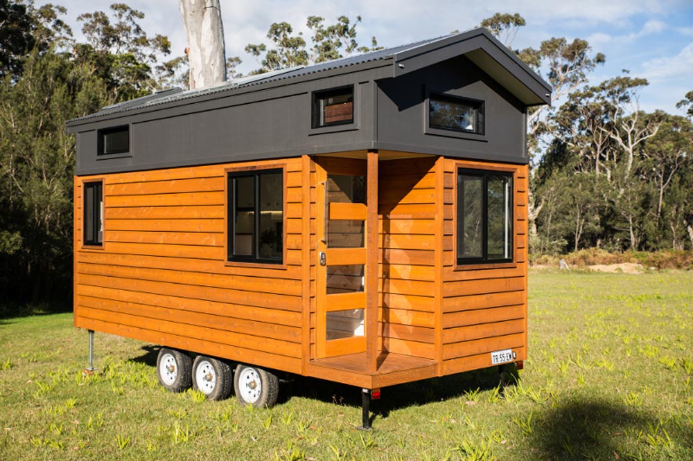 The 20’ Graduate Series 6000DL Tiny House by Designer Eco Homes