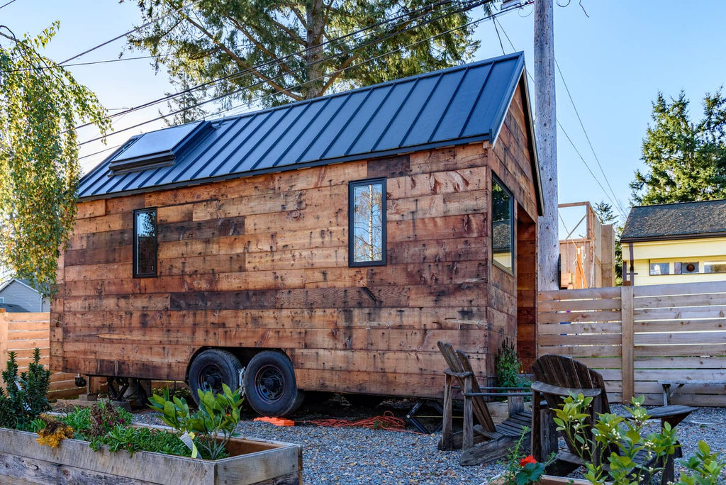180-sqft Tipsy Tiny House on Wheels for rent on Airbnb in Tampa, Florida