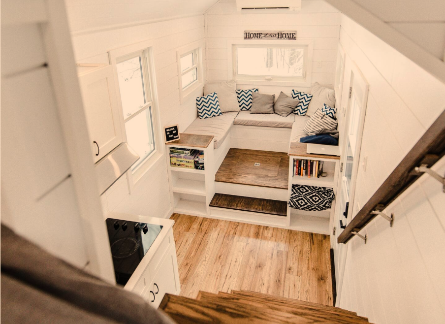 27 Tiny Houses in Canada You Can Rent on Airbnb in 2020!