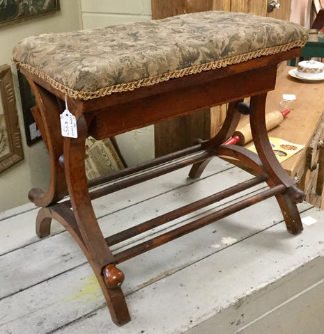 1910 Sewing Stand