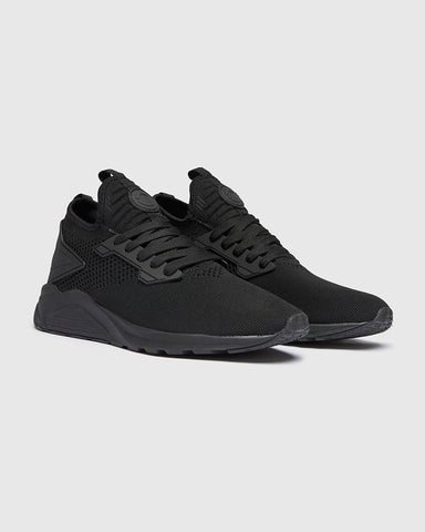 mens black trainers