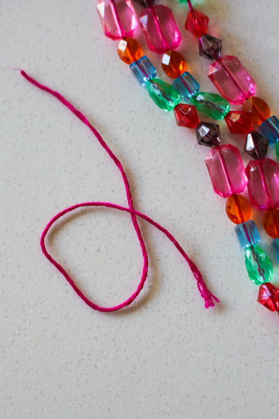 DIY Original Rainbow Color Bracelet With Yarn