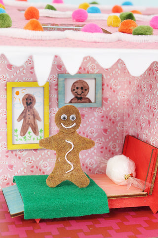 Gingerbread Modern House Done 7