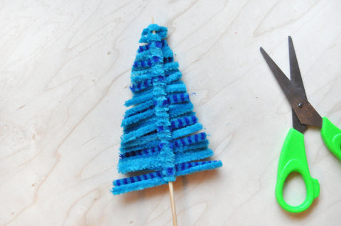 Pipe cleaner forest step 7