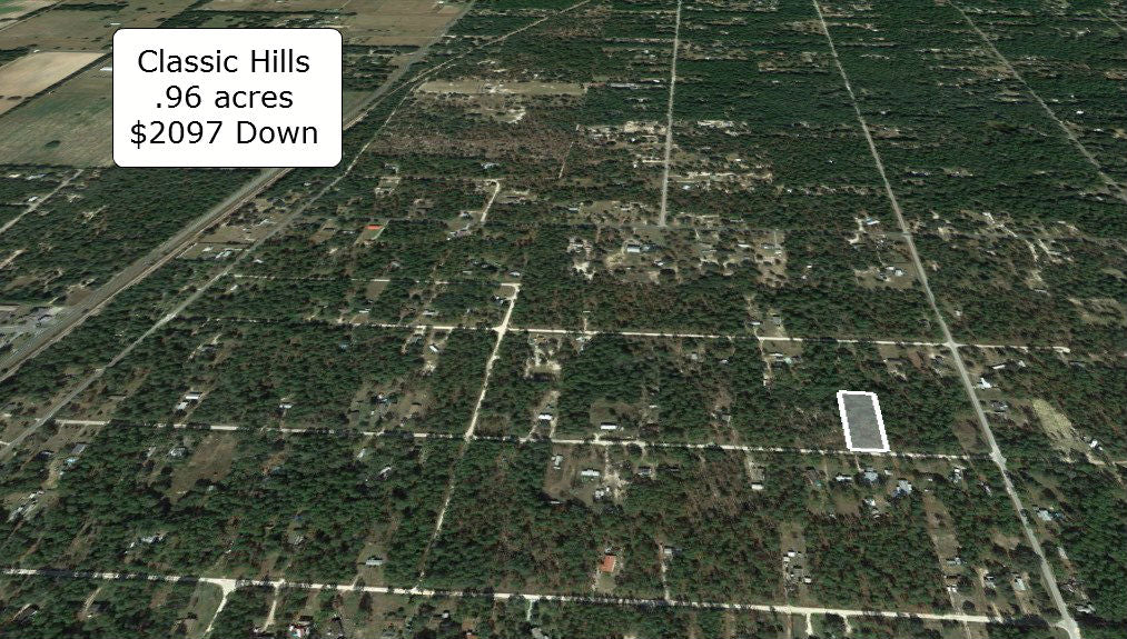 .96 acre lot Close To HWY 41 at Classic Hills-Minutes to Rainbow River