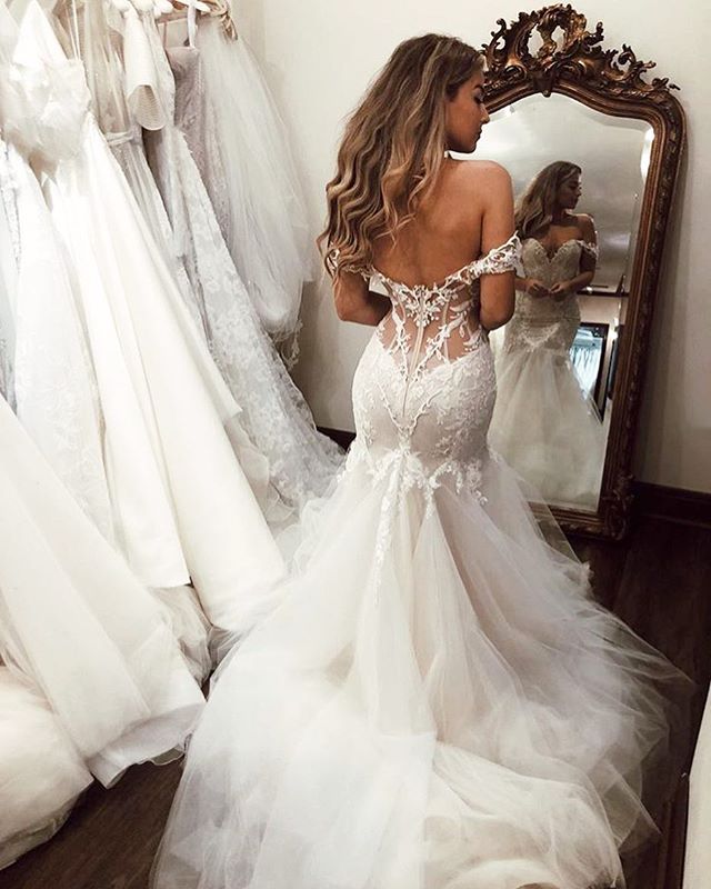 Vintage lace off shoulder backless wedding dress