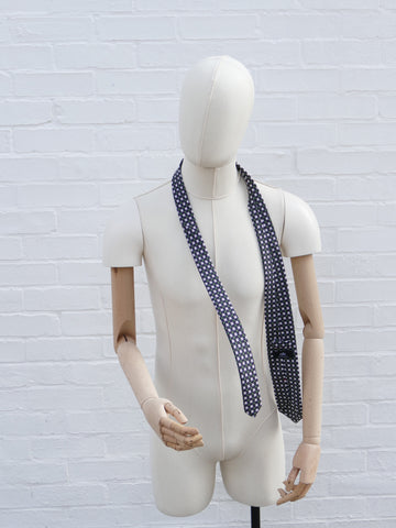 Kiss Kiss Tie designed by Niki Fulton