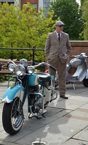 tweed clothed gentleman nexty tp classic Indian bike at Gentlemans Ride Manchester
