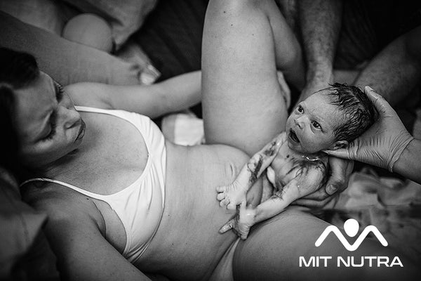 first few moments of baby life