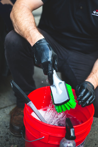 Soft Bristled Wheel Cleaning Brush | Leno's Garage