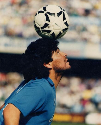 Diego Maradona Freestyle Football Skills