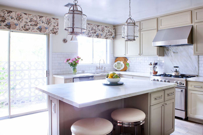 Designer Spotlight Lindsay Pennington Arianna Belle Blog - full kitchen