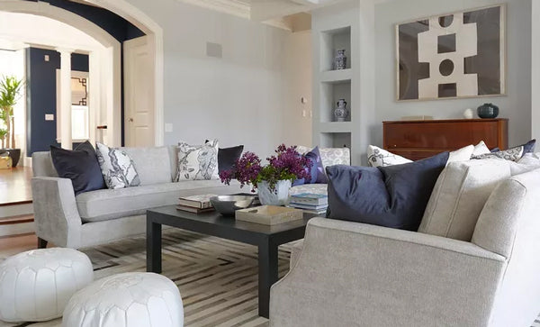 chic living room | Designer Spotlight: Meredith Heron | Arianna Belle Blog
