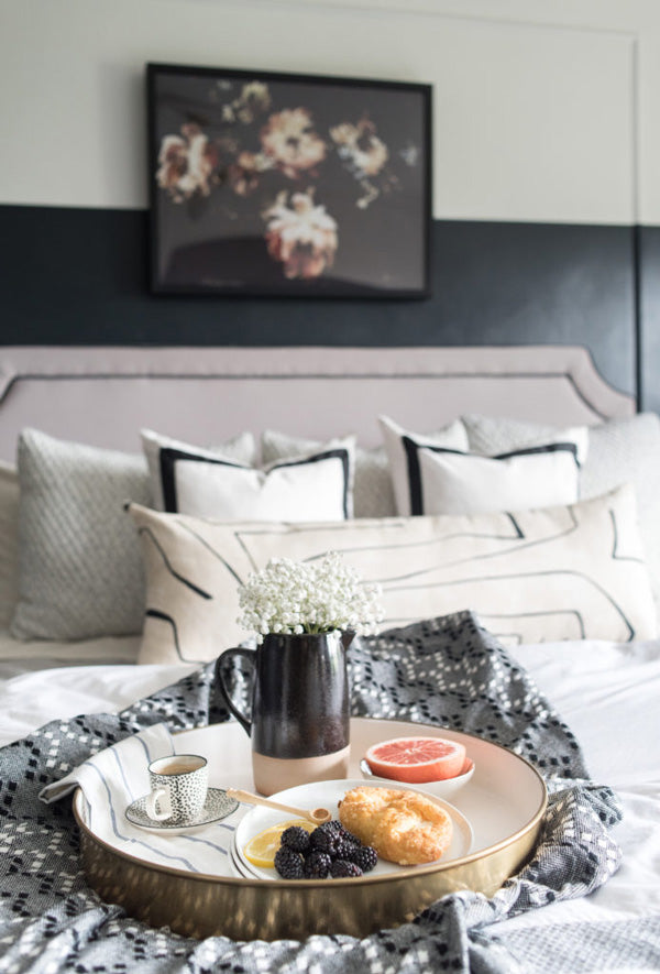 interior designer Shannon Claire Smith | black and white bedroom with bordered pillows | Designer Spotlight series Arianna Belle Blog