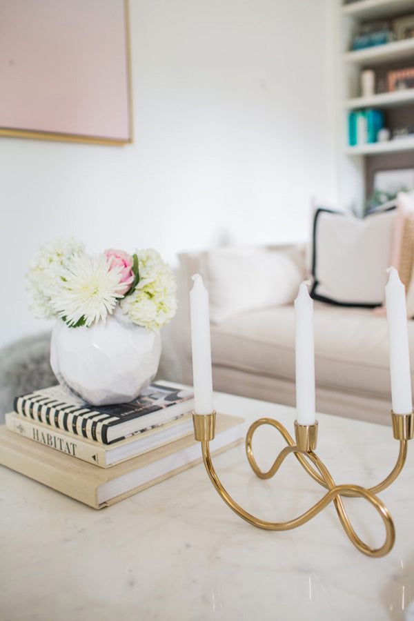 interior designer Shannon Claire Smith | decor details pink white | Designer Spotlight series Arianna Belle Blog