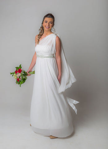 Model wearing the Henkaa Daffodil Chiffon Convertible Wedding Dress perfect for an elegant wedding.