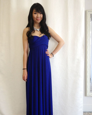 Henkaa royal blue Sakura Maxi Infinity Dress worn in a strapless style. Great dress for an aspiring prom queen.