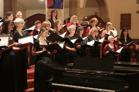 Oriana Women's Choir wearing Henkaa's choir dresses during live show