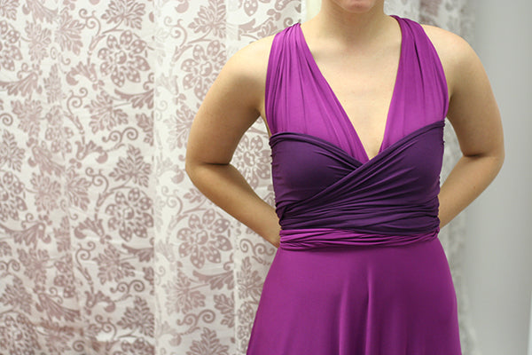 How to wear a sash: woman wearing a magenta purple dress and a sash as a contrast sweetheart.