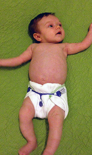 7 week old baby in novice prefold diaper