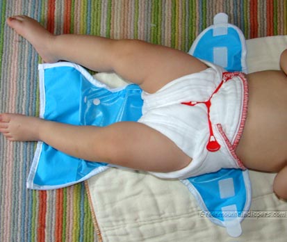 how to use a diaper wrap