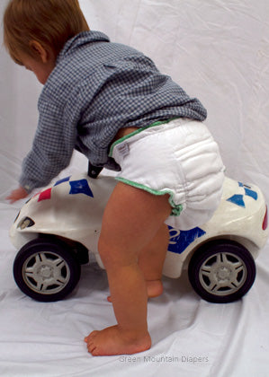 back of workhorse xl diaper on toddler