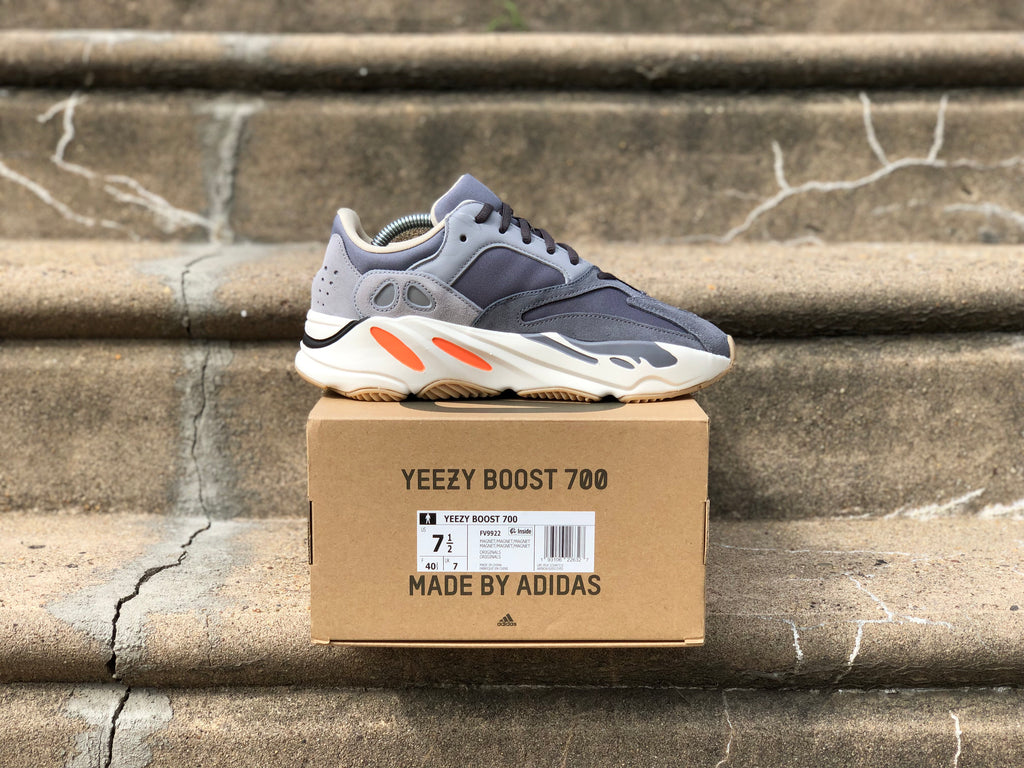 yeezy 700 static store list